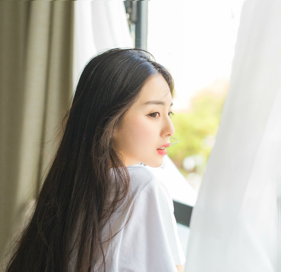 我相信，梦里能到达的地方，总有一天，脚步也能到达。